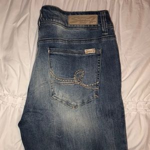 Seven7 Skinny Jeans